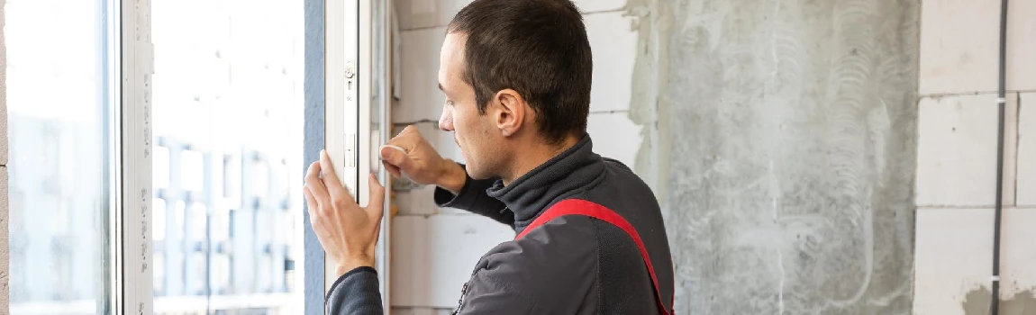 Emergency Cracked Windows Repair Services in Richmond West, FL