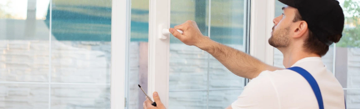 Resealing Double Pane Windows in Richmond West, FL